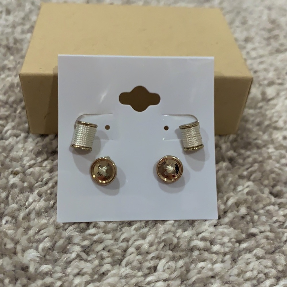 Lauren Conrad Thread & Button post Earrings set